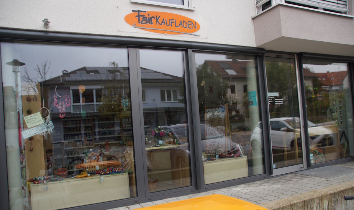 Außenansicht des Fairkaufladens in Petershausen